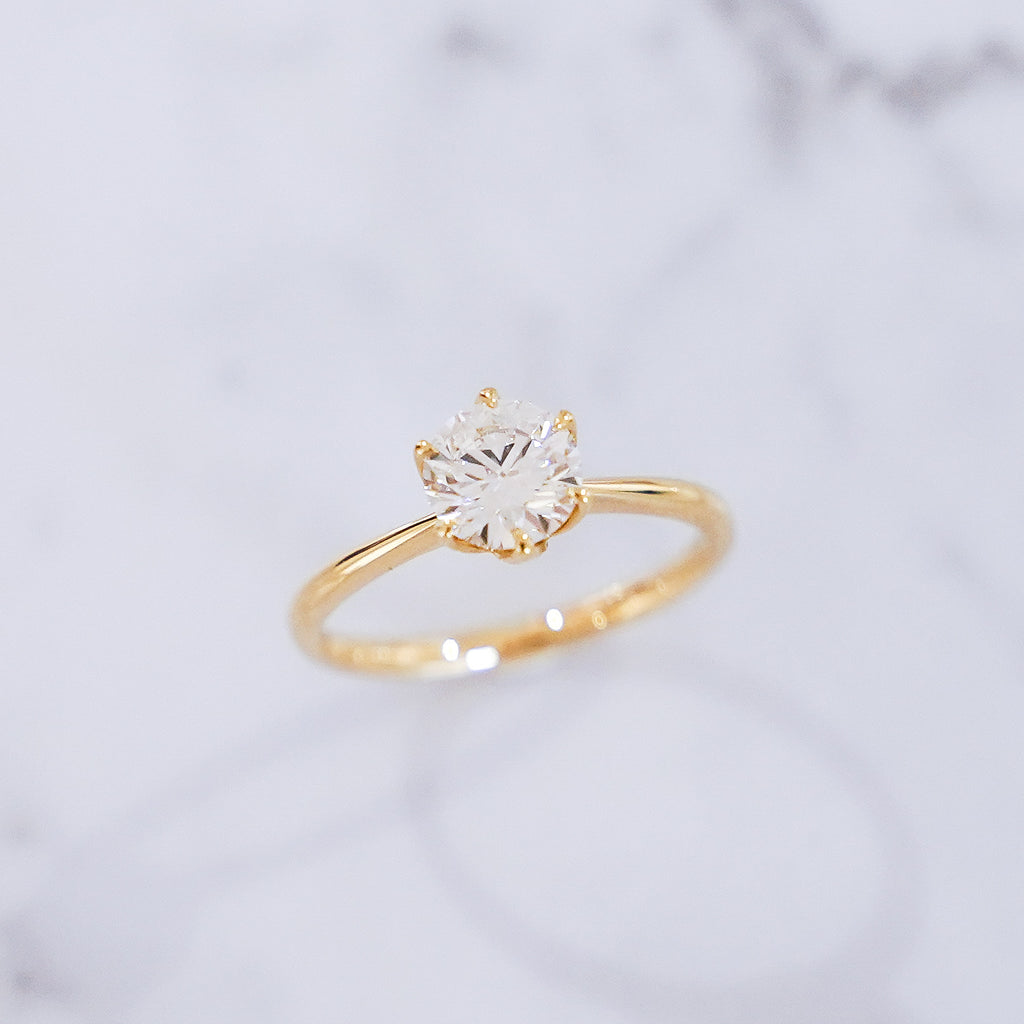 1 Carat Round Cut Tulip Dome Solitaire Ring in 14K Yellow Gold