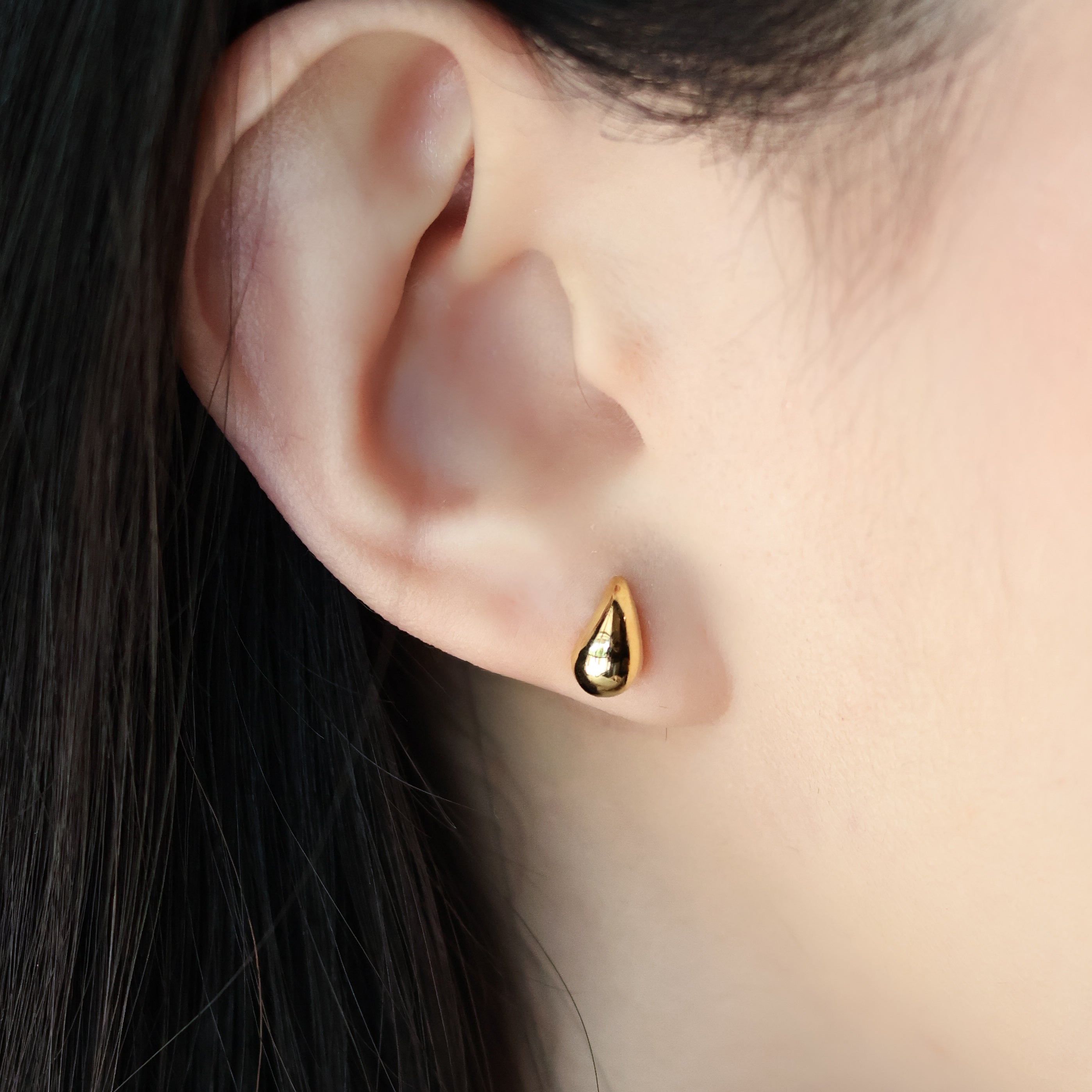Petite Dewdrop Studs
