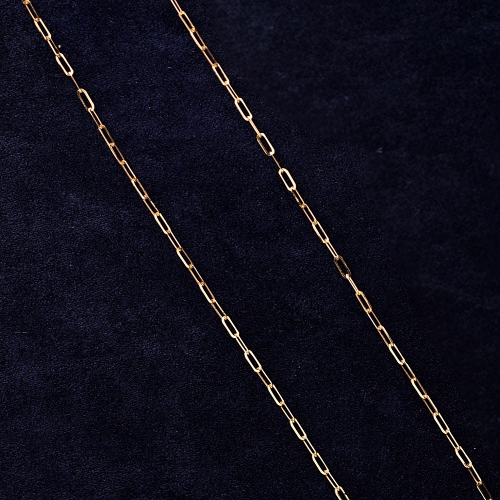 Fine Paperclip Necklace